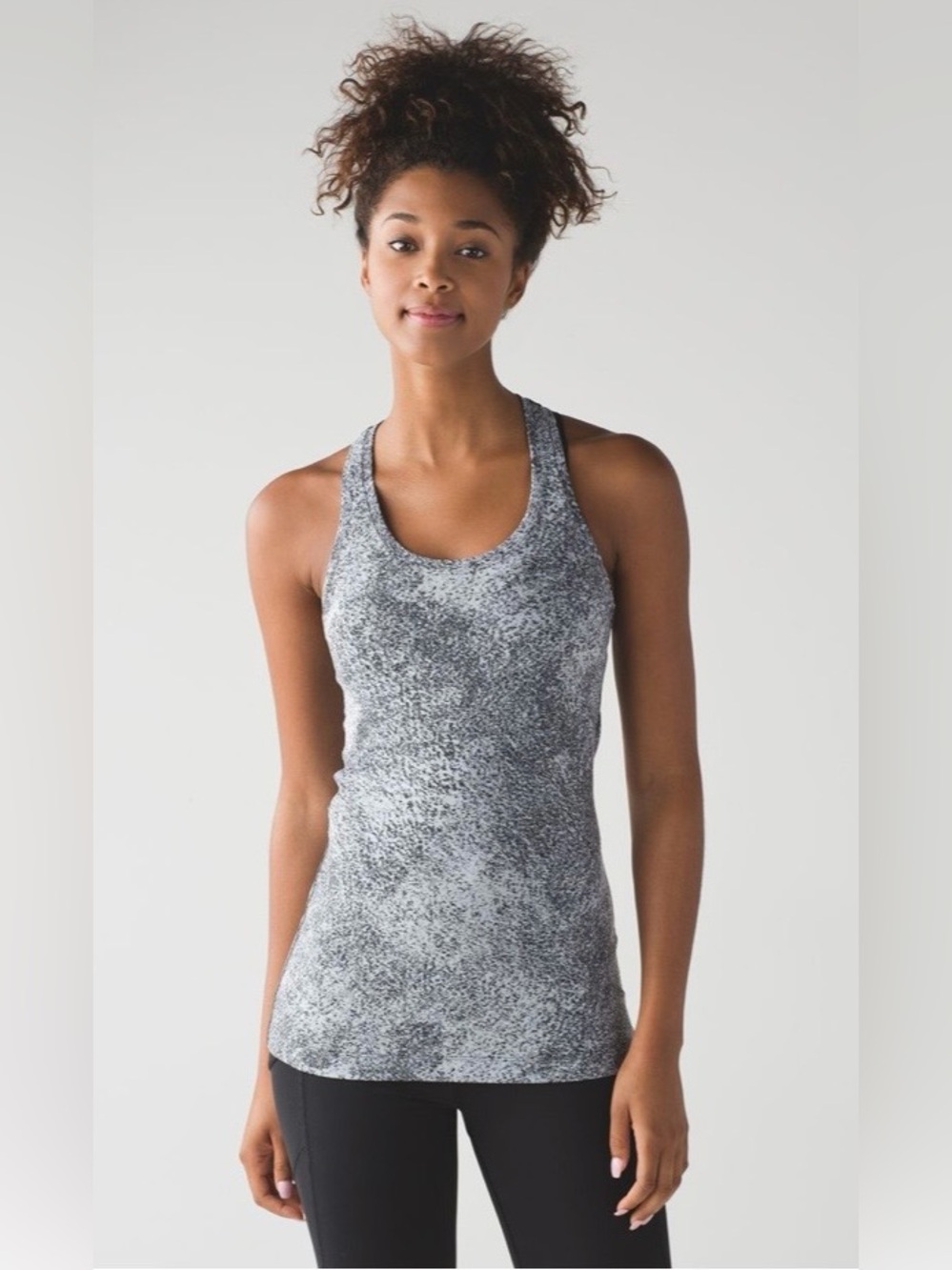 Lululemon Cool Racerback II in Luon Spray Jacquard Black & White | Size 6